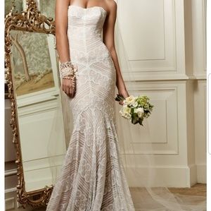 Pippin wedding dress